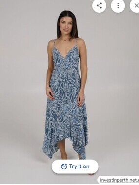 Mainland Midi Dress